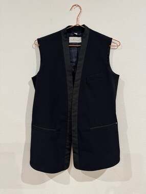 Intrend Made in Italy Sleeveless Tuxedo Style Vest Blazer Black Size 8